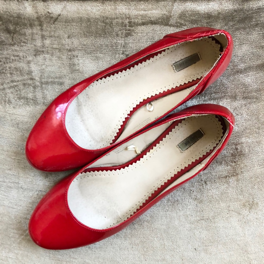 Kimchi Blue ruby red dancing shoes (flats)
